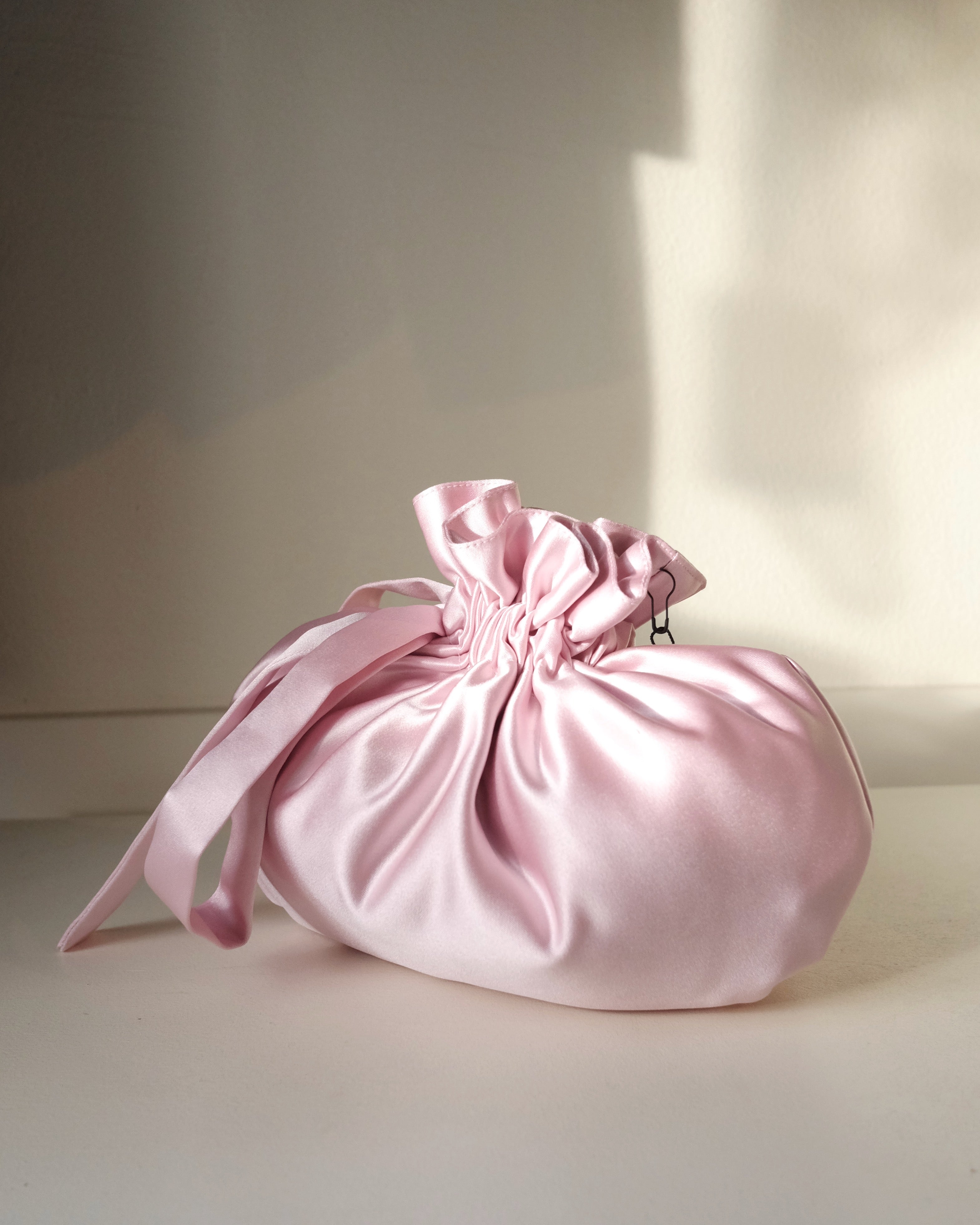 Dumpling Bag, Powder Pink