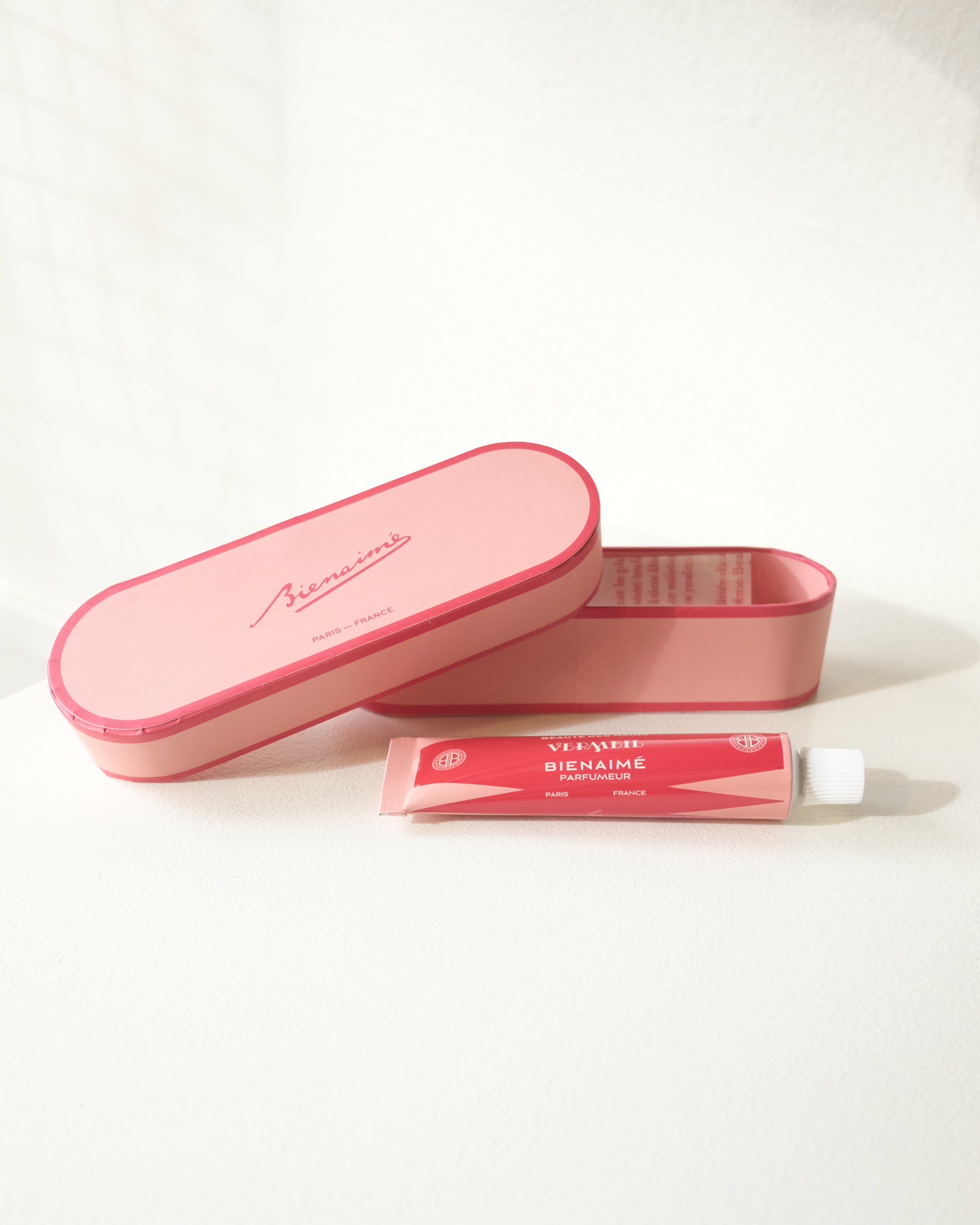 M Watanabe C THE BEAUTY CREAM 40g 貴重品 Bienaime_Paris_vancouver_canad