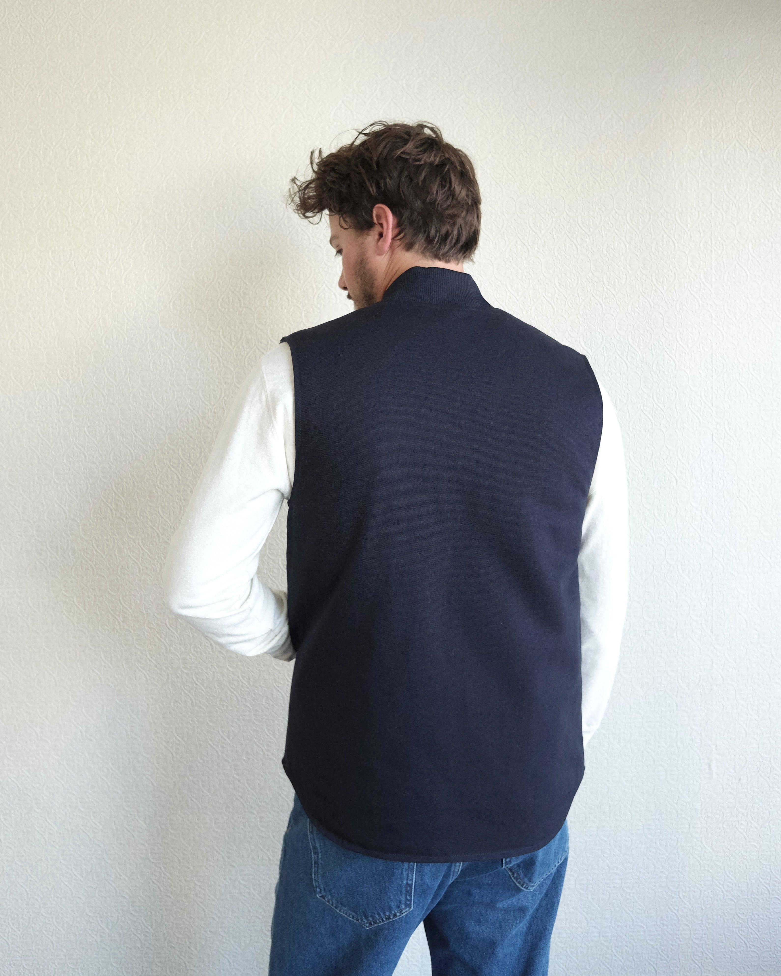 Classic Vest, Dark Navy Rigid