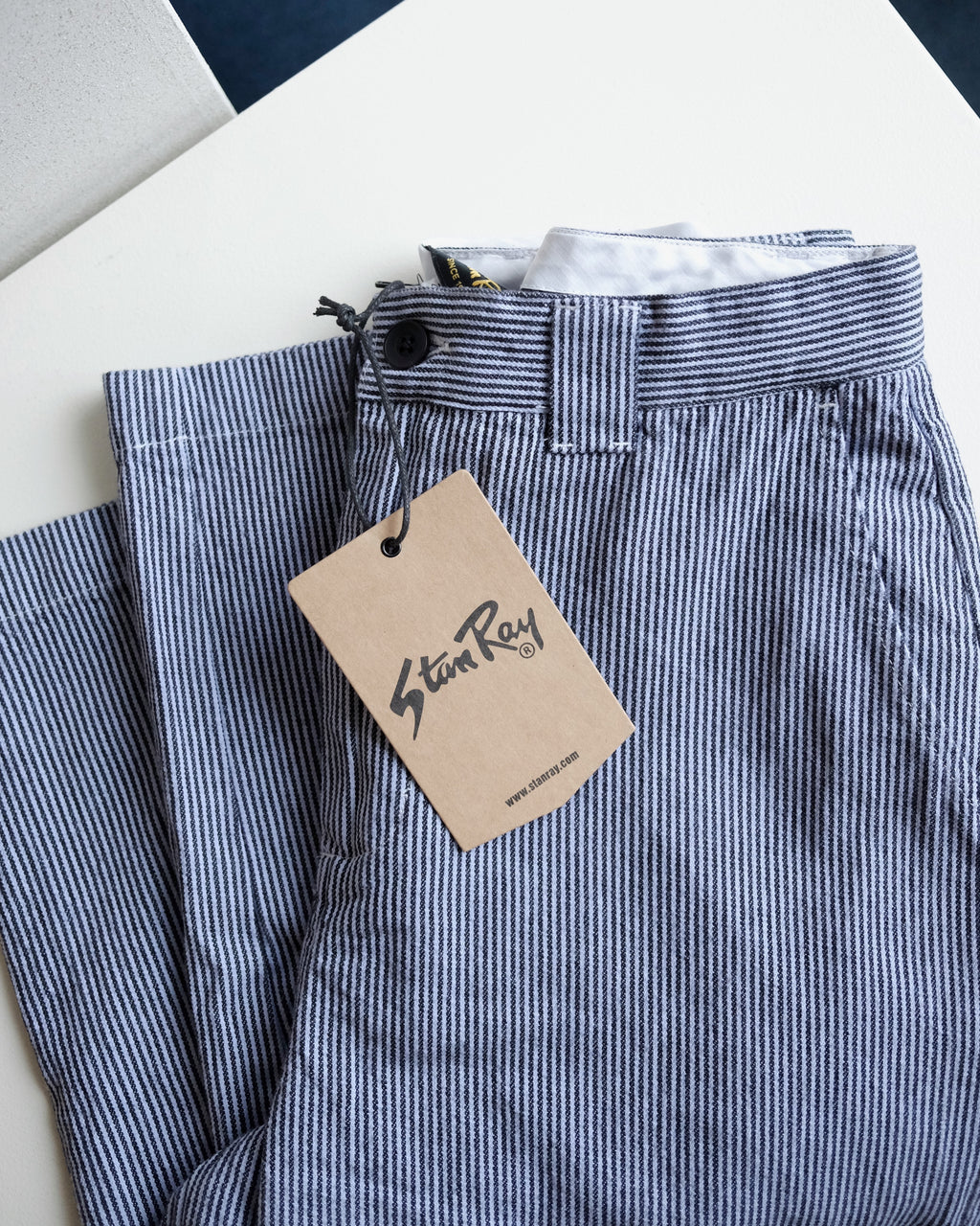 A Pant, Overdyed Cosmic Hickory