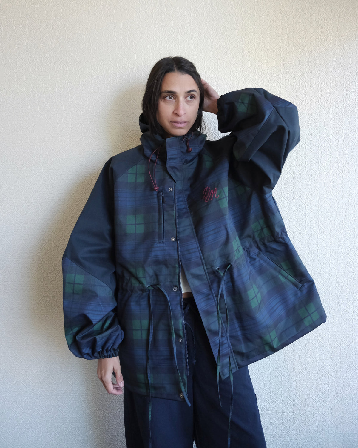Liu Raincoat, Navy Check
