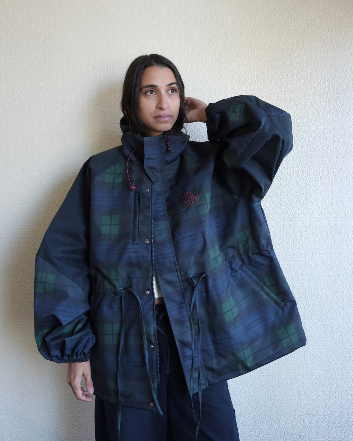 Liu Raincoat, Navy Check