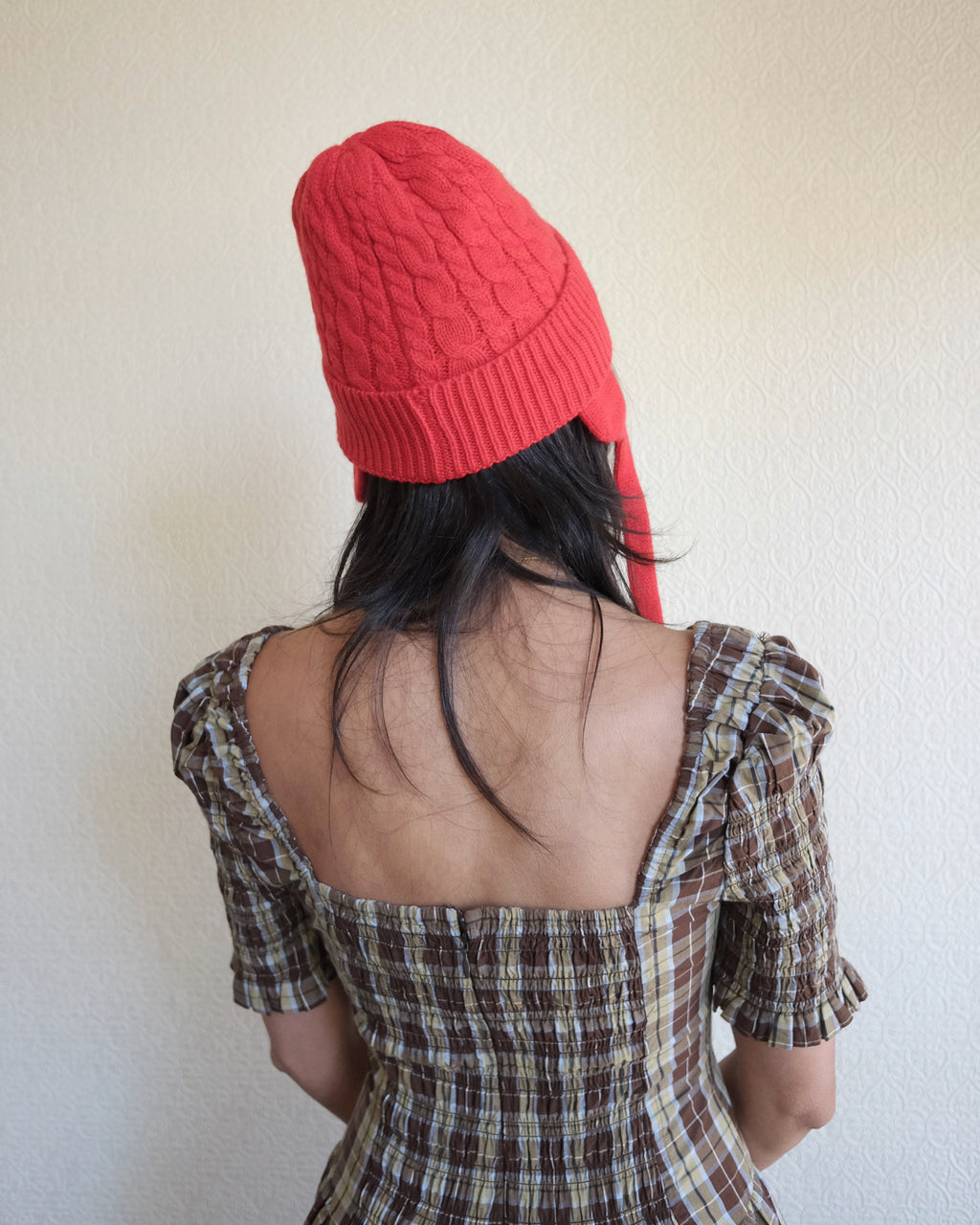 Cashmere Wool Tie Beanie, Red