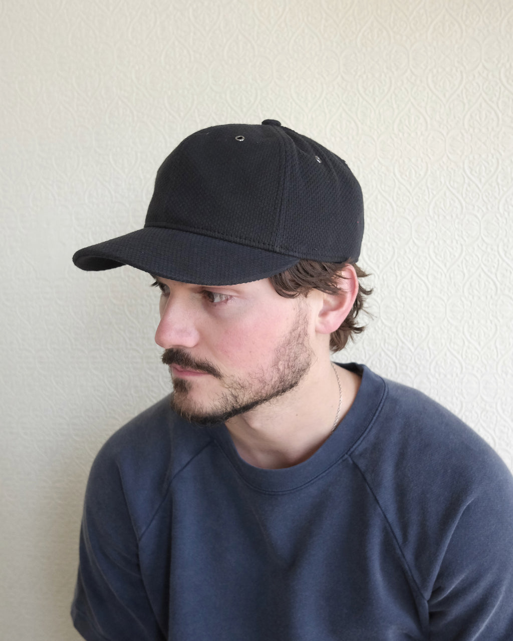 Surplus Hat, Shadow