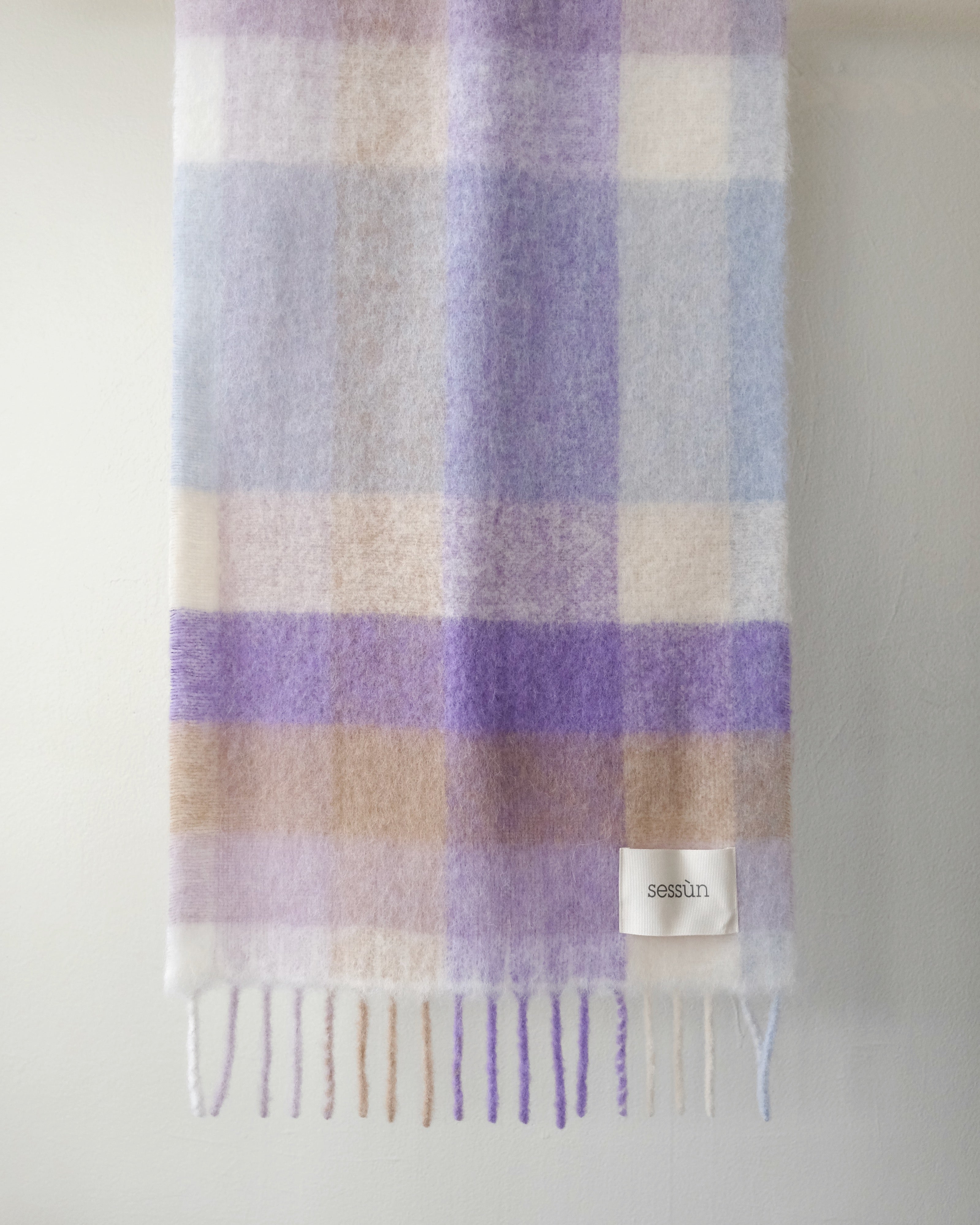 Lucio Scarf, Lilac