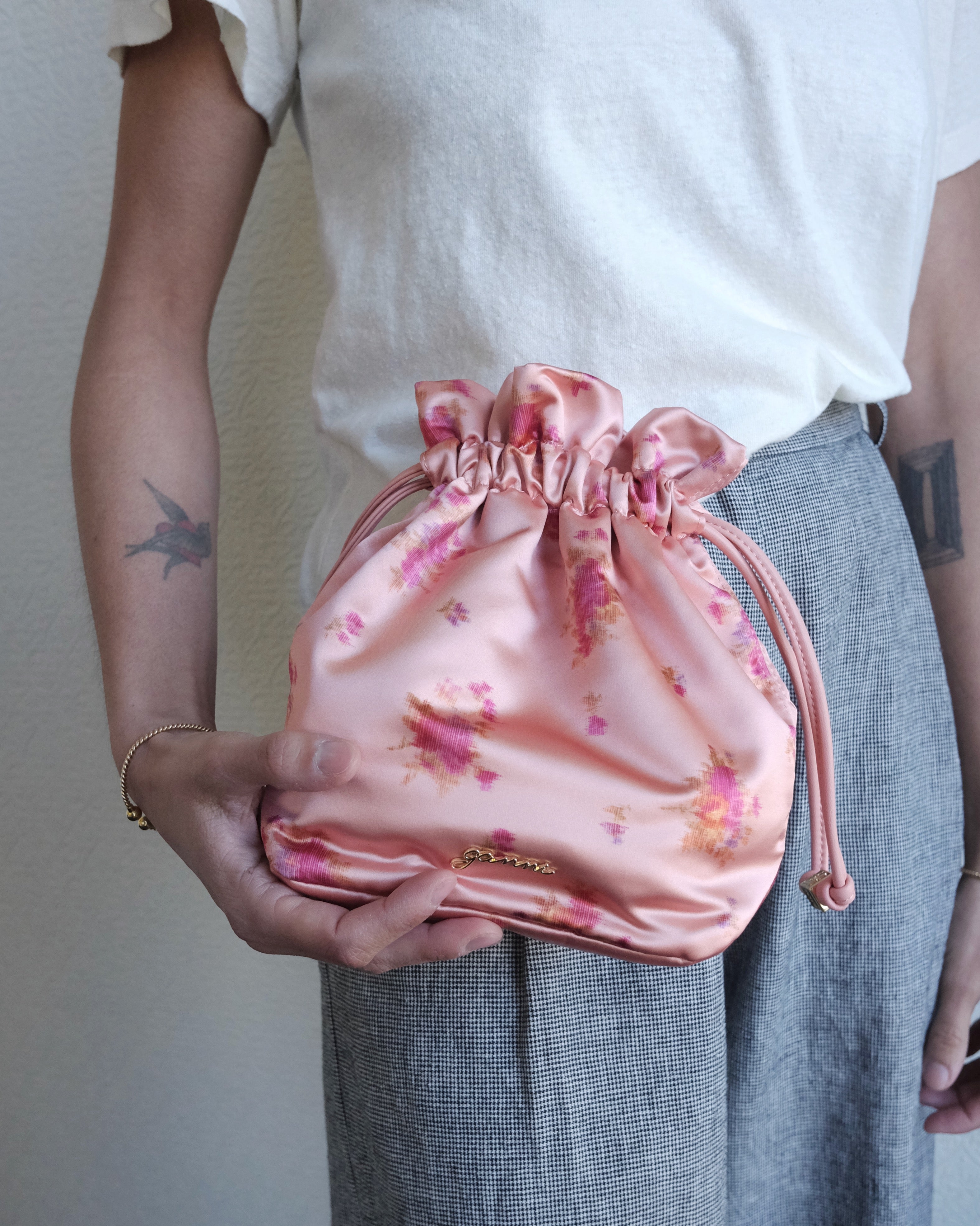 Pouch, Shrimp Pink