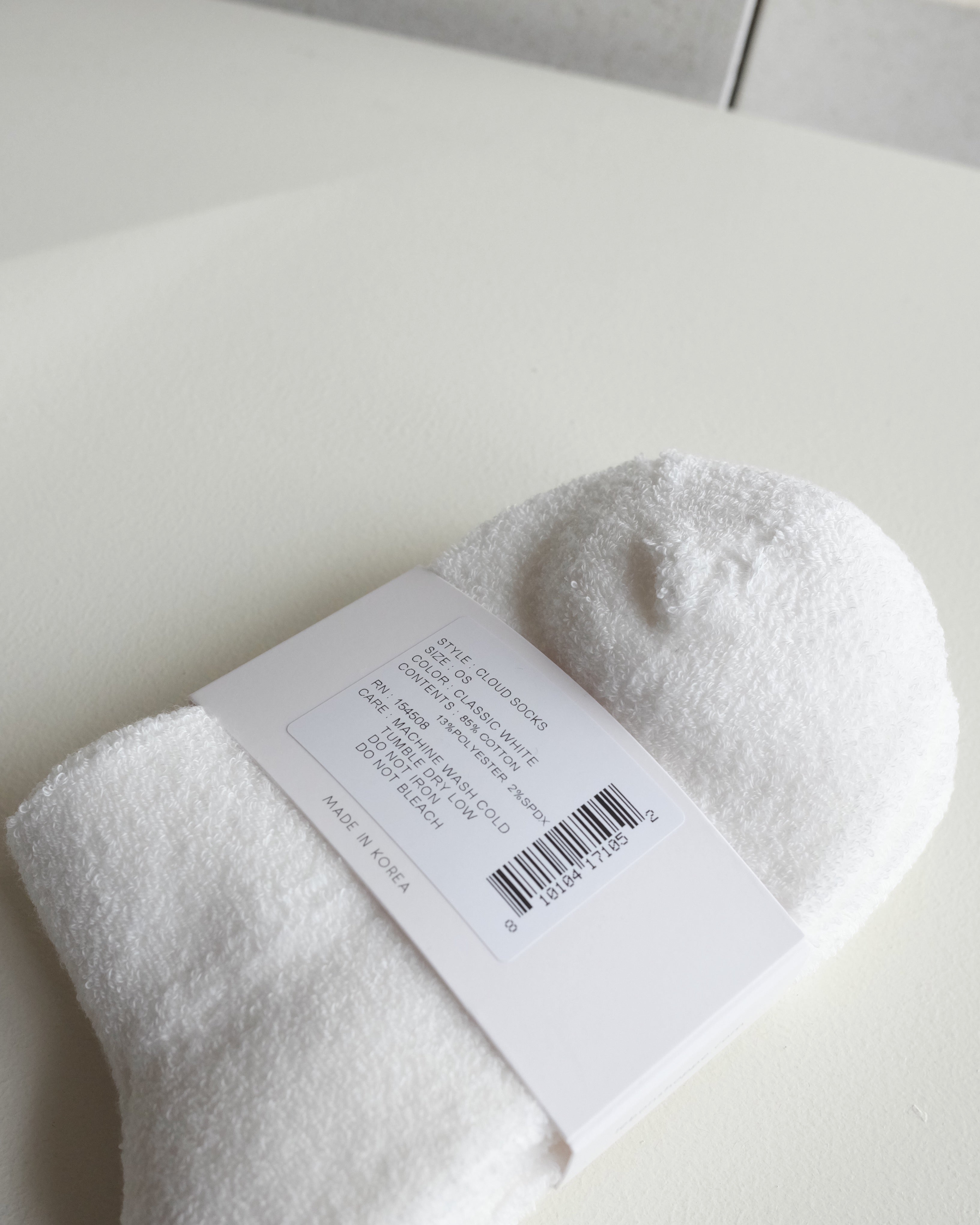 Cloud Socks, Classic White