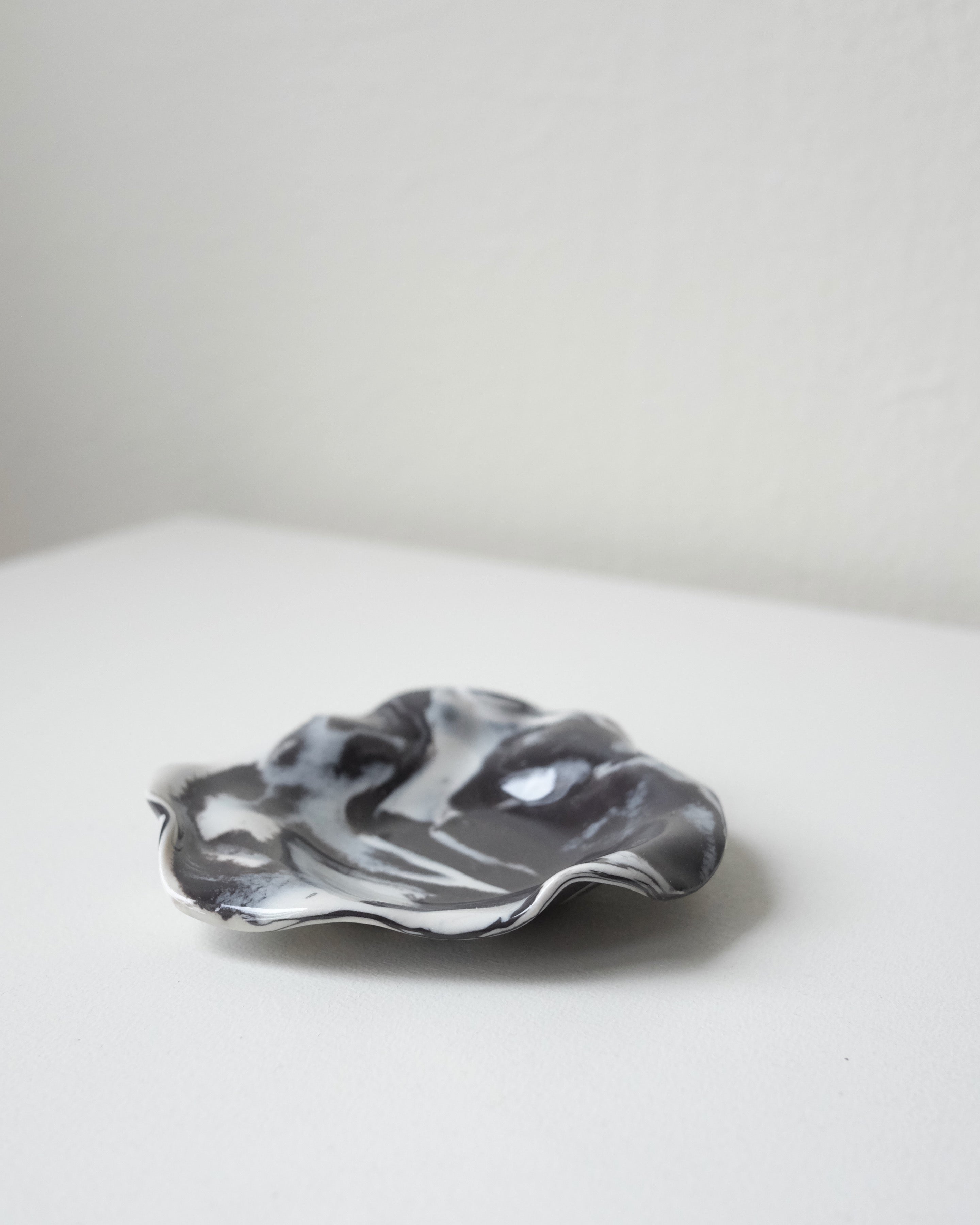 Small Oyster Dish, Marble