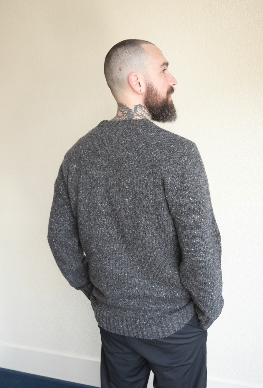 Thick Sweater, Black Fleck