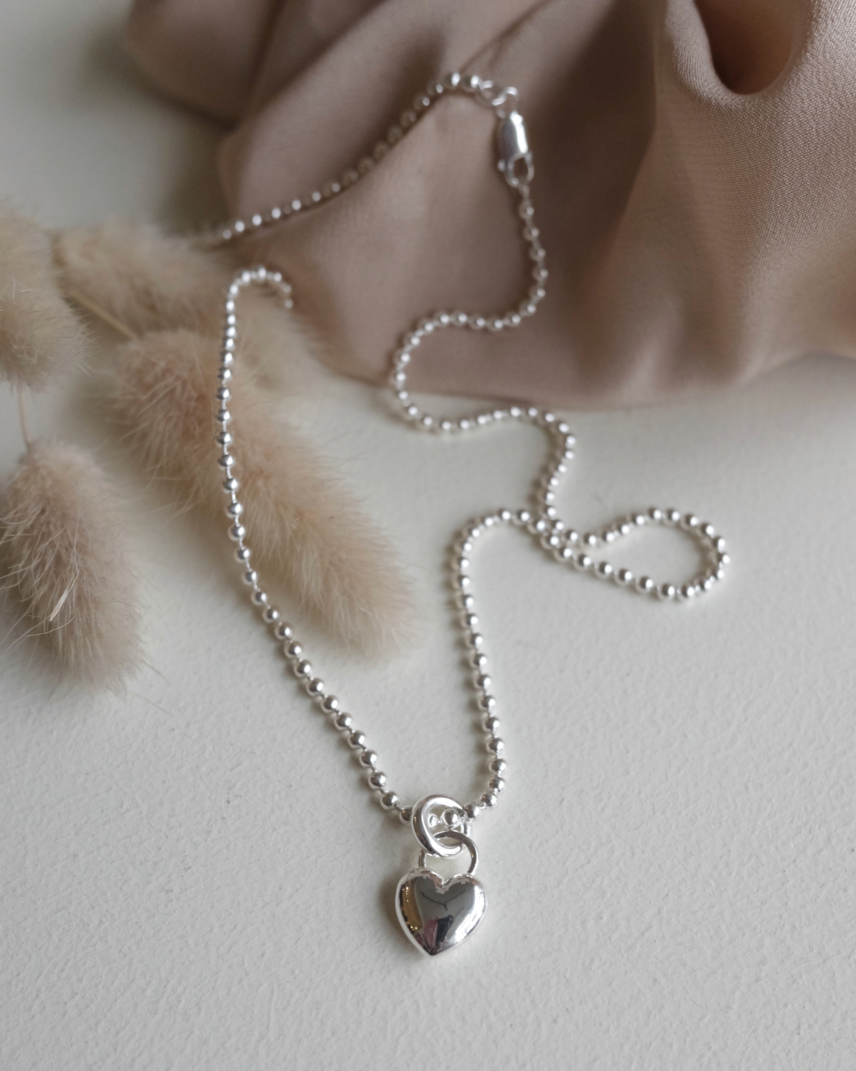 Mini Amorina Pendant, Silver