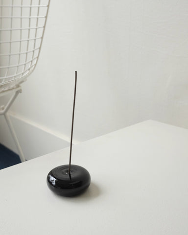 Pebble Incense Holder, Opaque Black