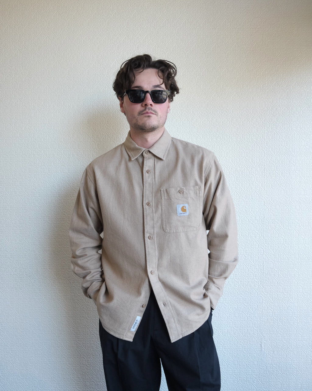 Edgar Shirt, Wax