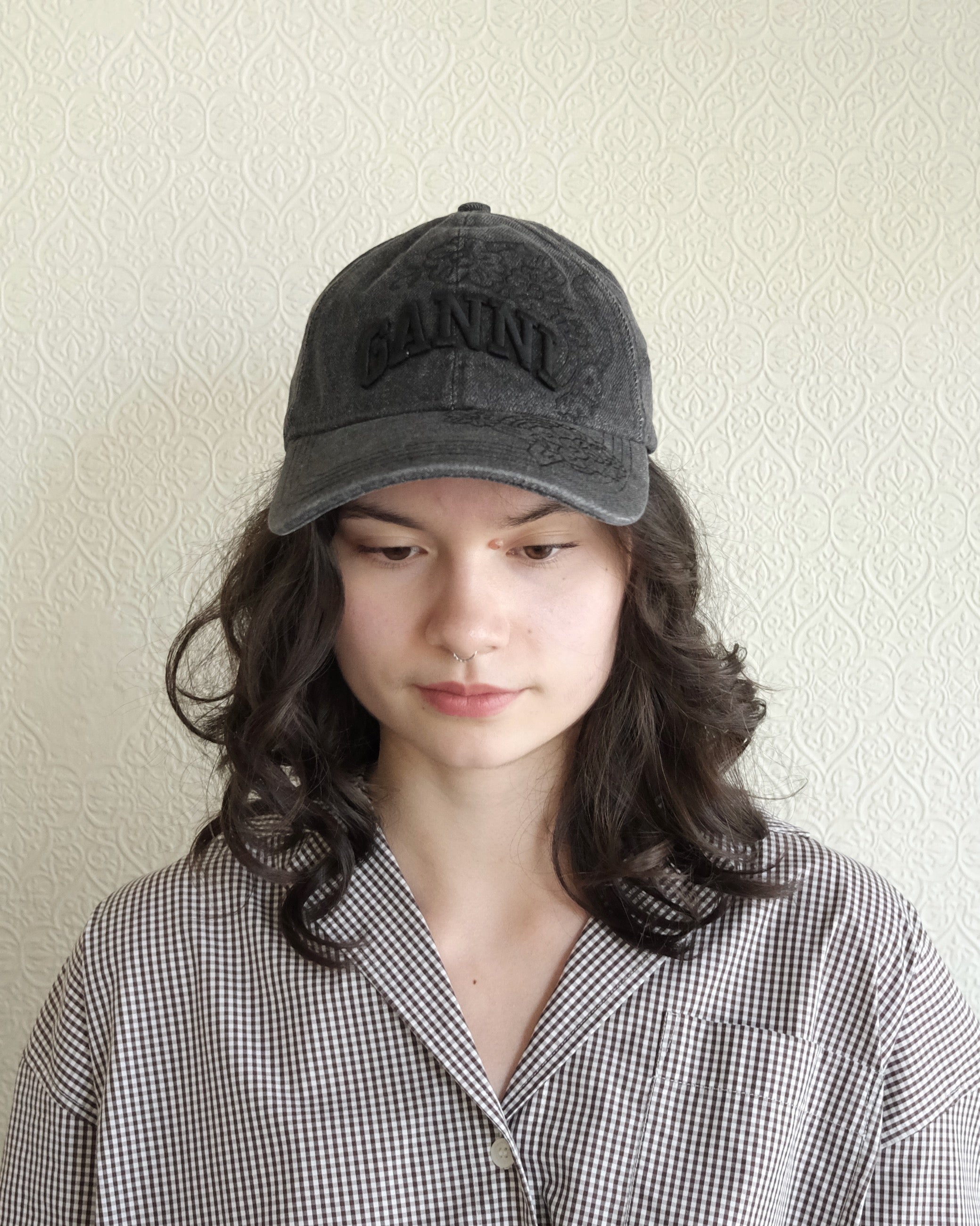 Ganni Cap, Embroidered Black