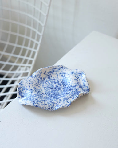 Small Oyster Dish, Blue Freckle