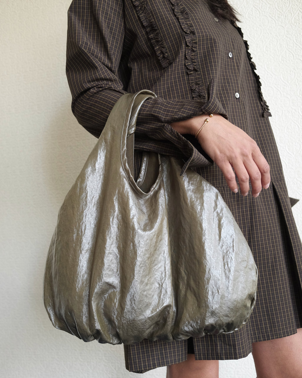 Bao Bag, Metallic Moss