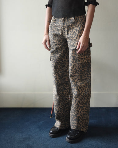Cargo Jean, Leopard