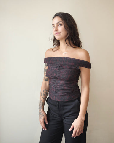 Off Shoulder Ruched Top, Bitter Chocolate