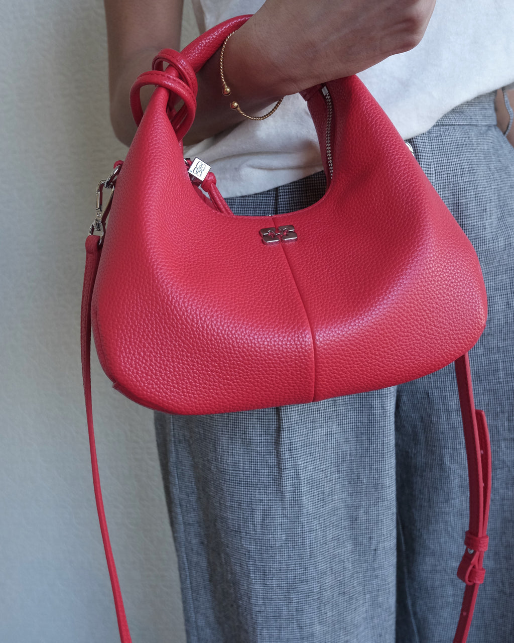 Bou Hobo Bag, Grained Red