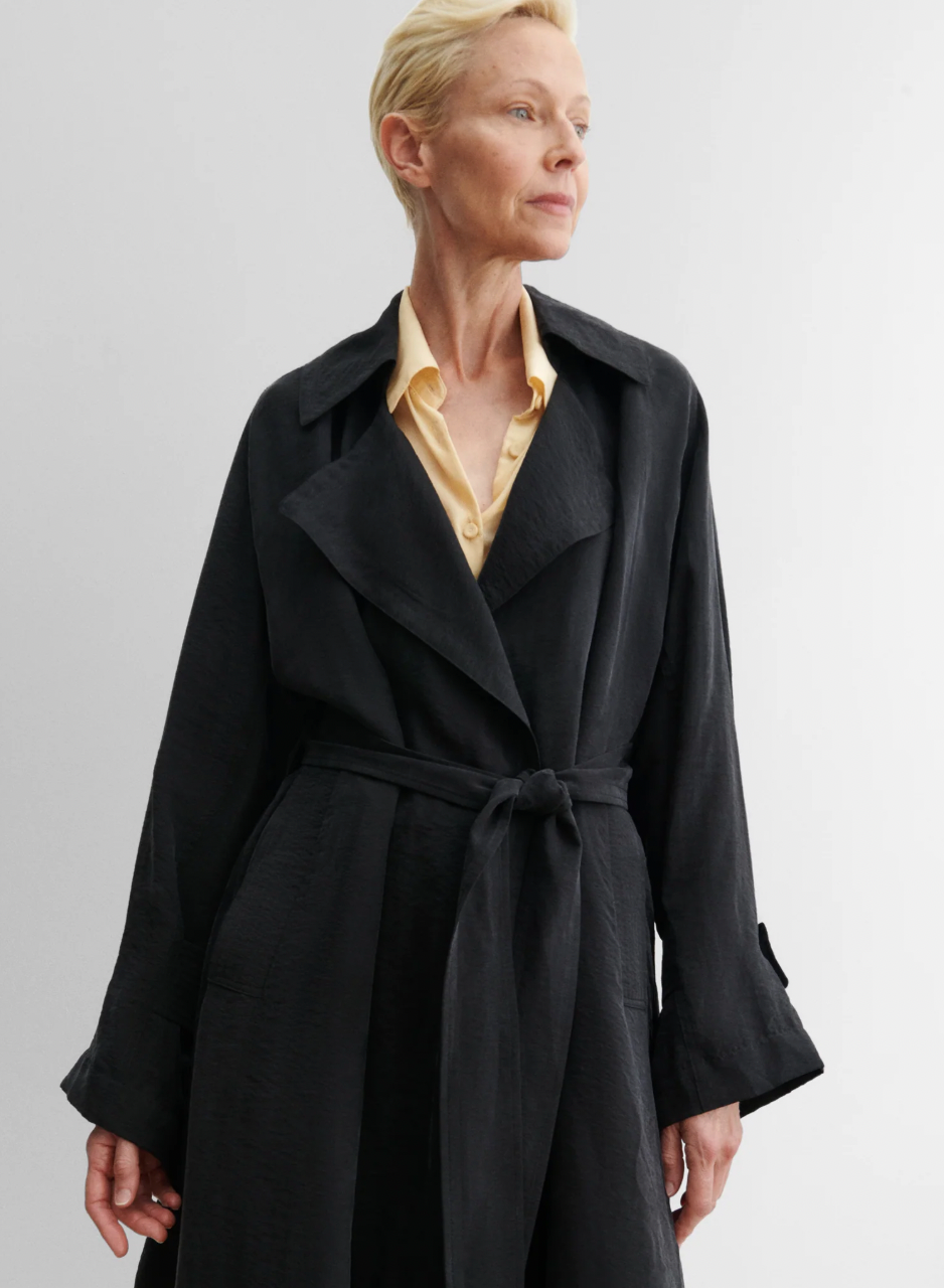 Jada Trench, Black