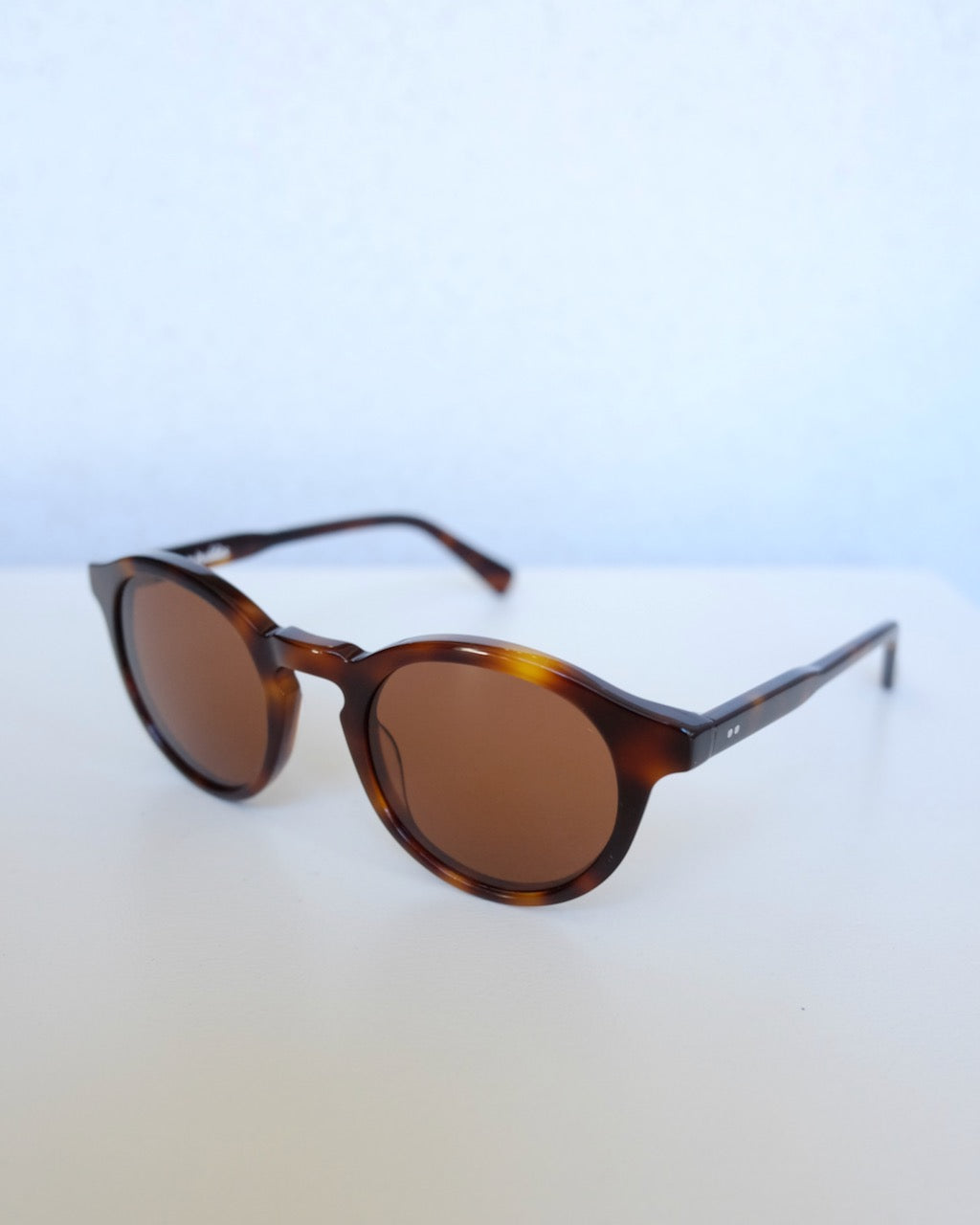 Zinedine Sunglasses, Tortoise