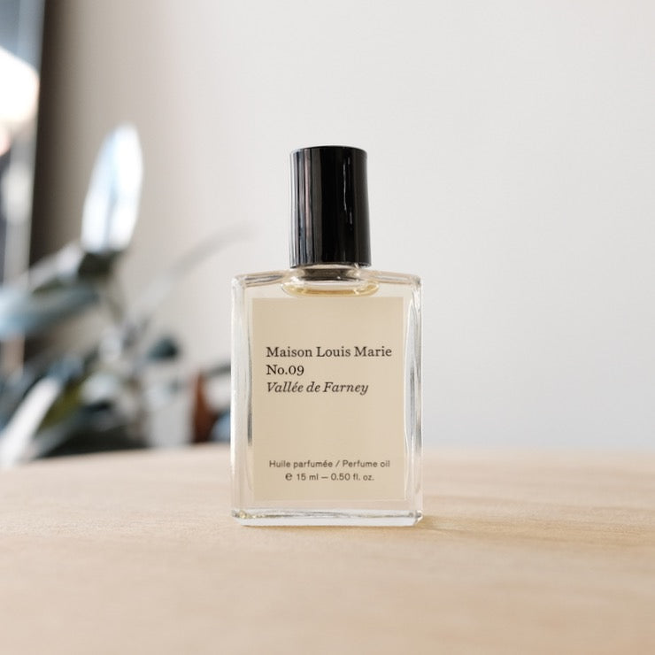 No.09 Vallee de Farney Perfume Oil