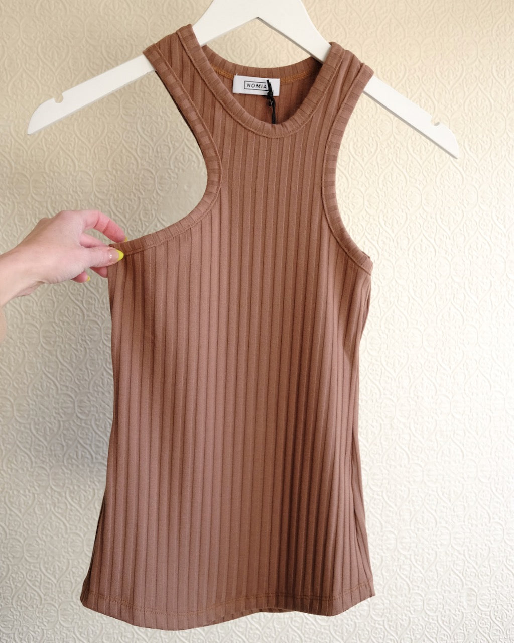 Asymmetric Tank, Cedar