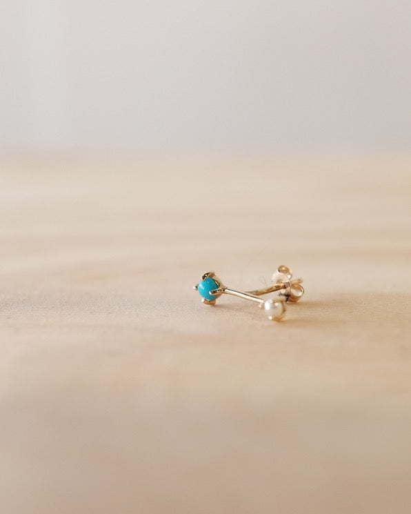 Turquoise and Pearl Orbit Stud