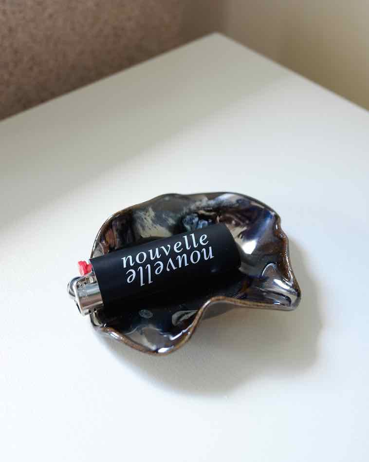 Small Oyster Dish, Black Mirror