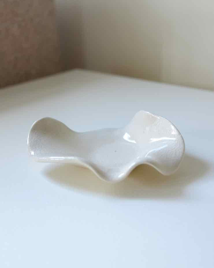 Small Oyster Dish, Clear Crackle