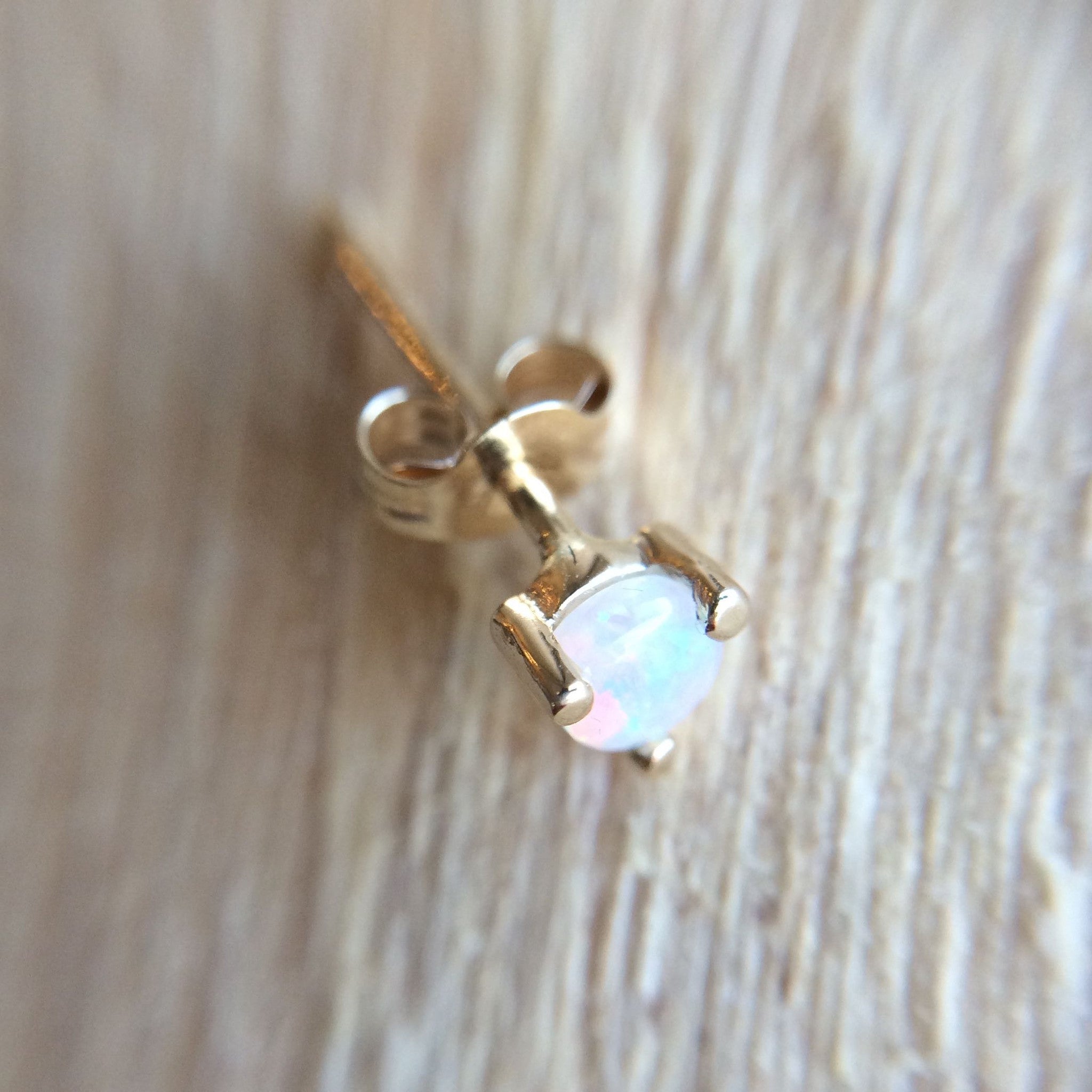 Opal Neptune Stud