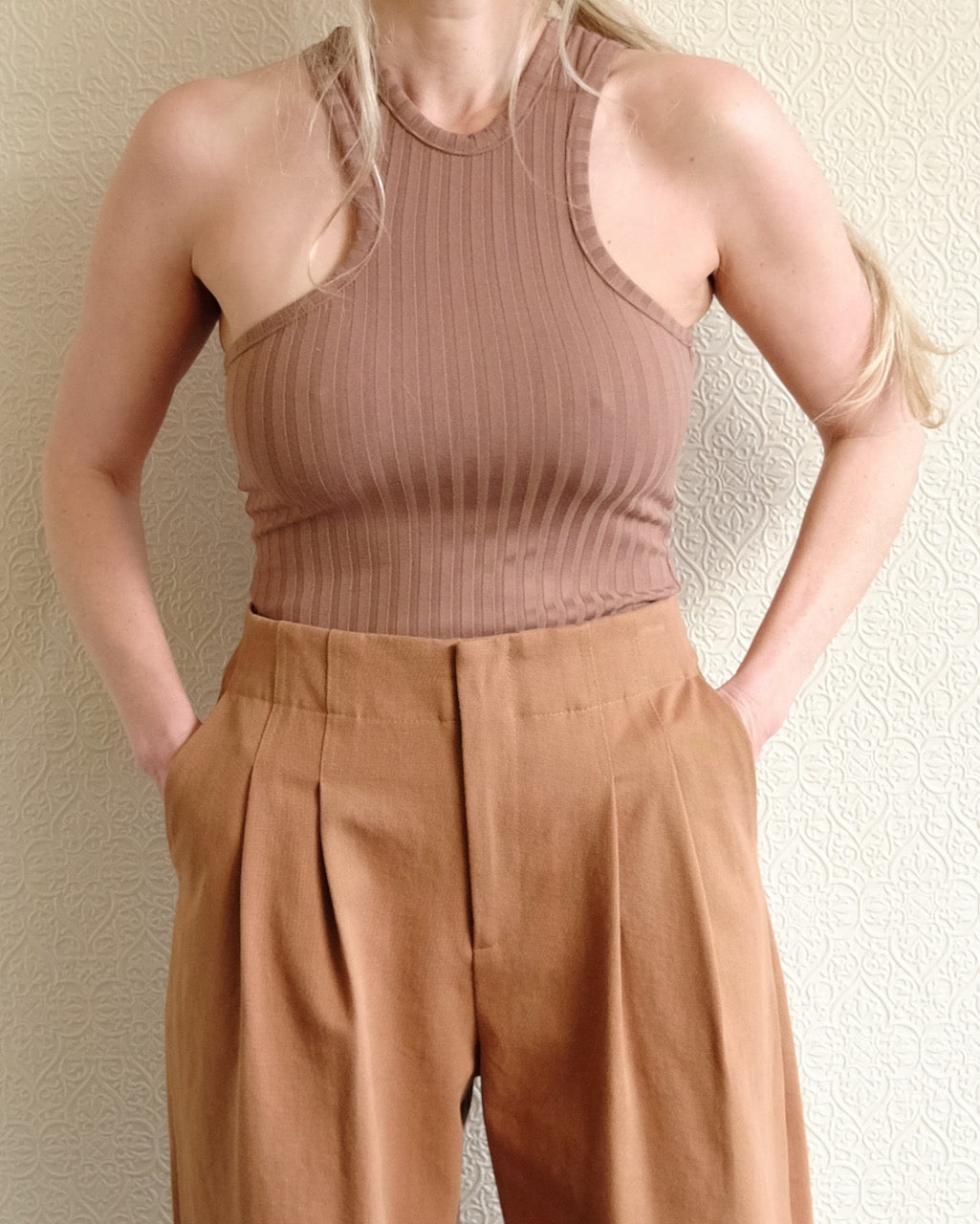 Asymmetric Tank, Cedar