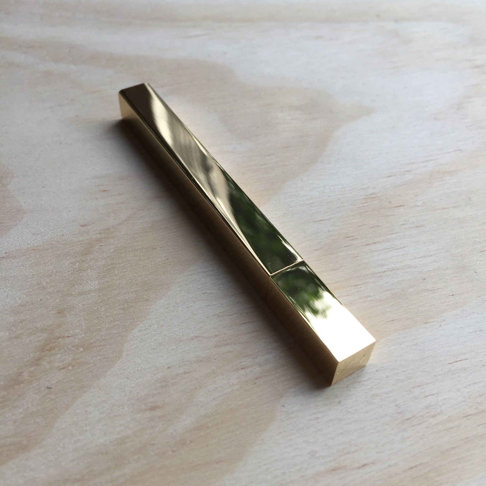 Queue Metallic Lighter, Multiple Colors