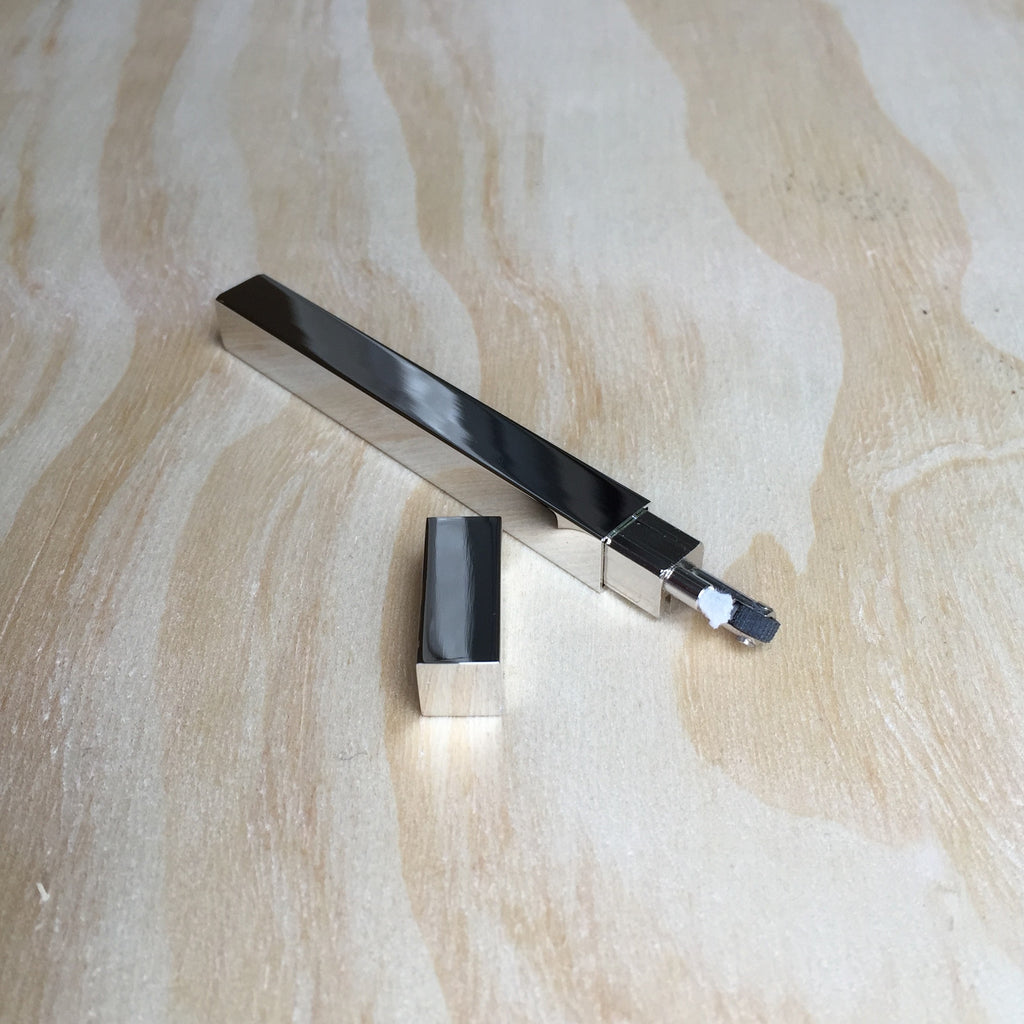 Queue Metallic Lighter, Multiple Colors